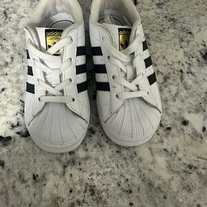 Kids adidas sneakers